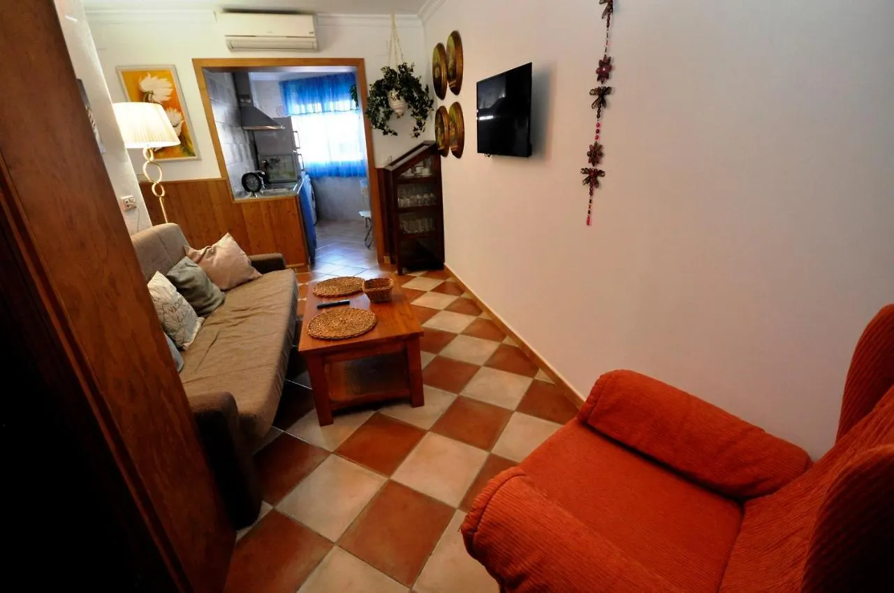 شقة كونيل ذي لا فرونتيرا  في Apartamento Atalaya Junto Al Mar